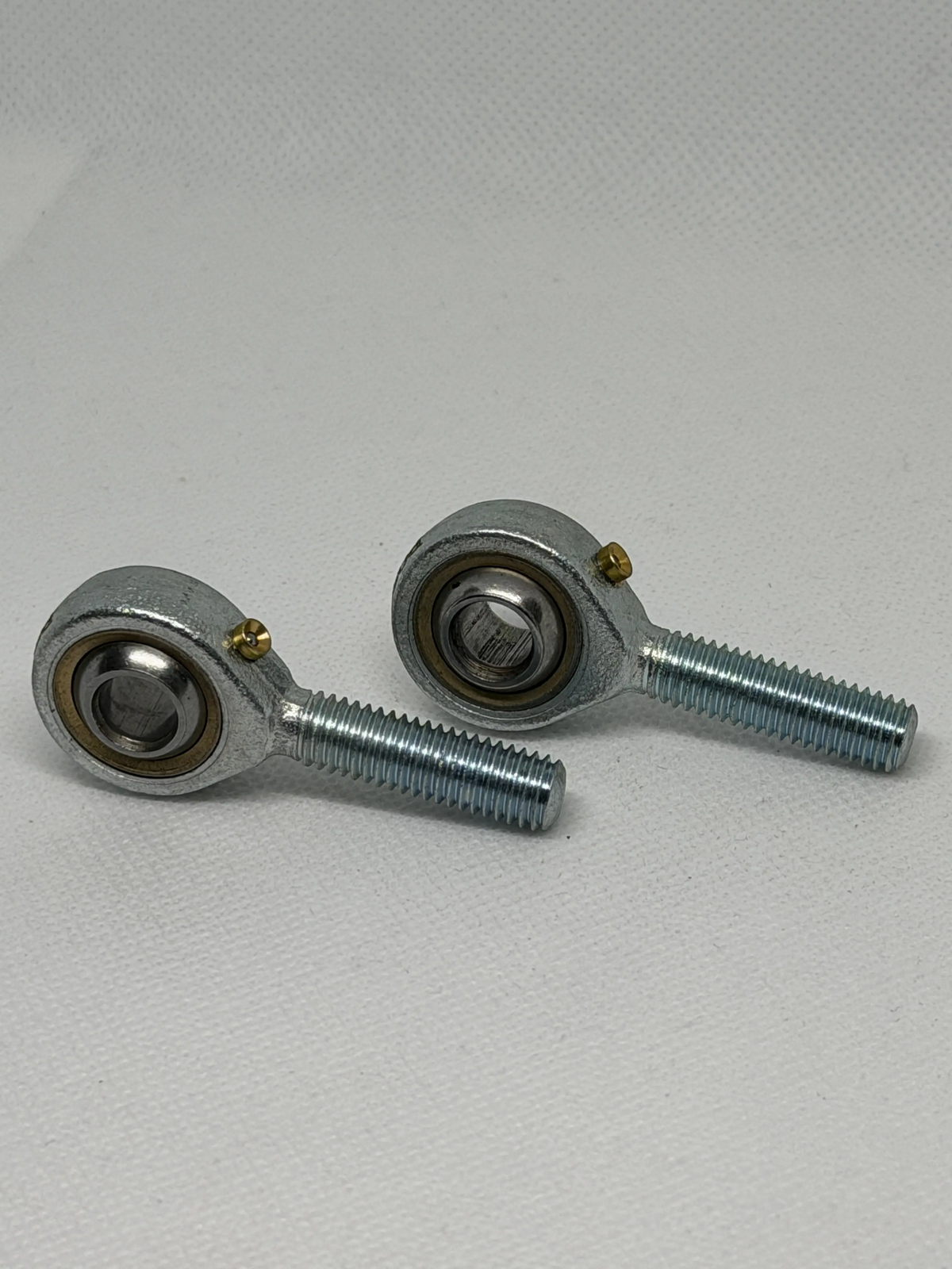 SpringFixUK pair of POS8 M8 male rod end bearings with 8mm bore and right-hand thread, made of steel.