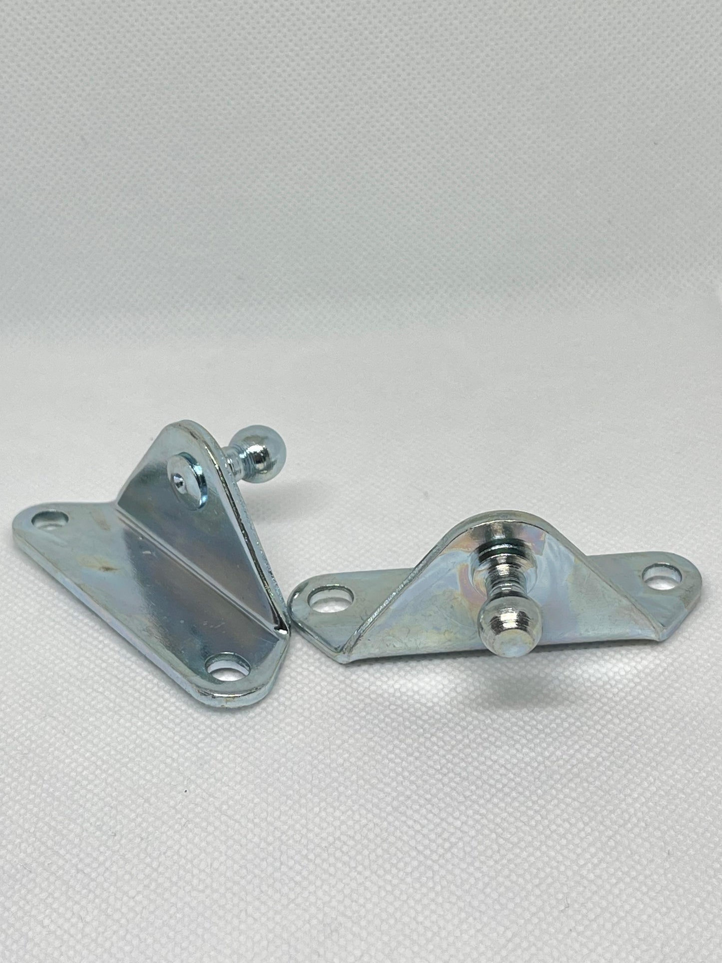 2x Gas Strut Brackets – 10mm Ball Stud Left Mount Zinc-Plated Steel Heavy Duty UK
