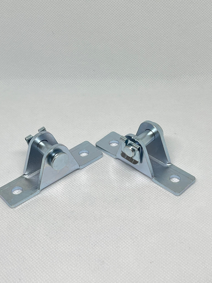 SpringFixUk pair of zinc-plated steel gas strut brackets with 8mm pin mount and quick-fit clips.