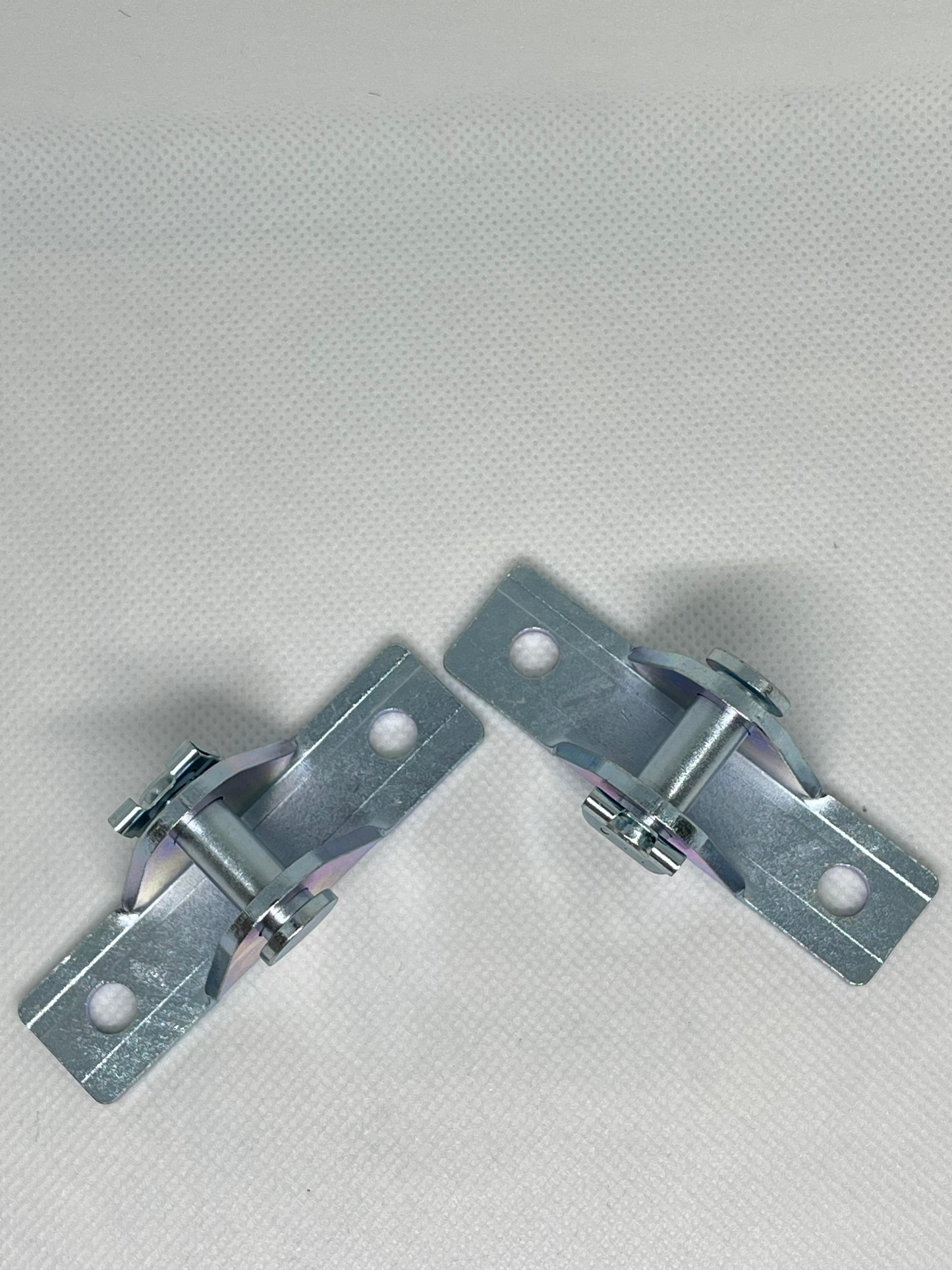 SpringFixUk pair of zinc-plated steel 8mm pin mount gas strut brackets with quick-fit clips.