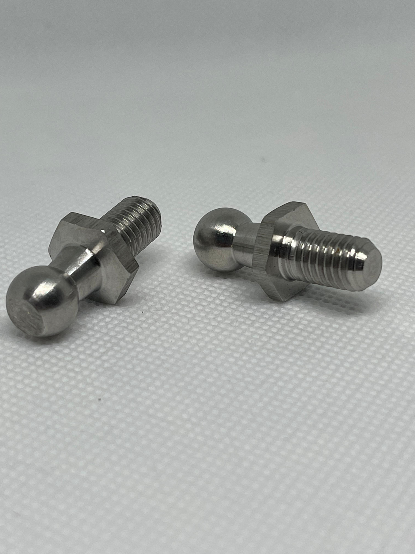 SpringFixUk M8 stainless steel gas strut ball stud bolts with 10mm ball, pack of 2.